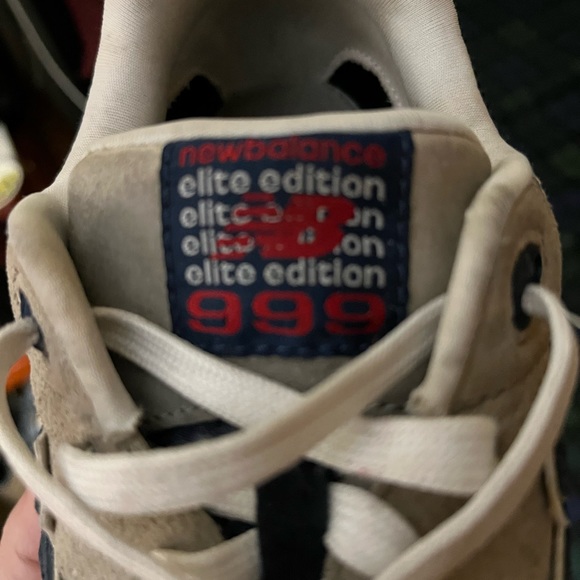 2 pairs New Balance used - Picture 10 of 16